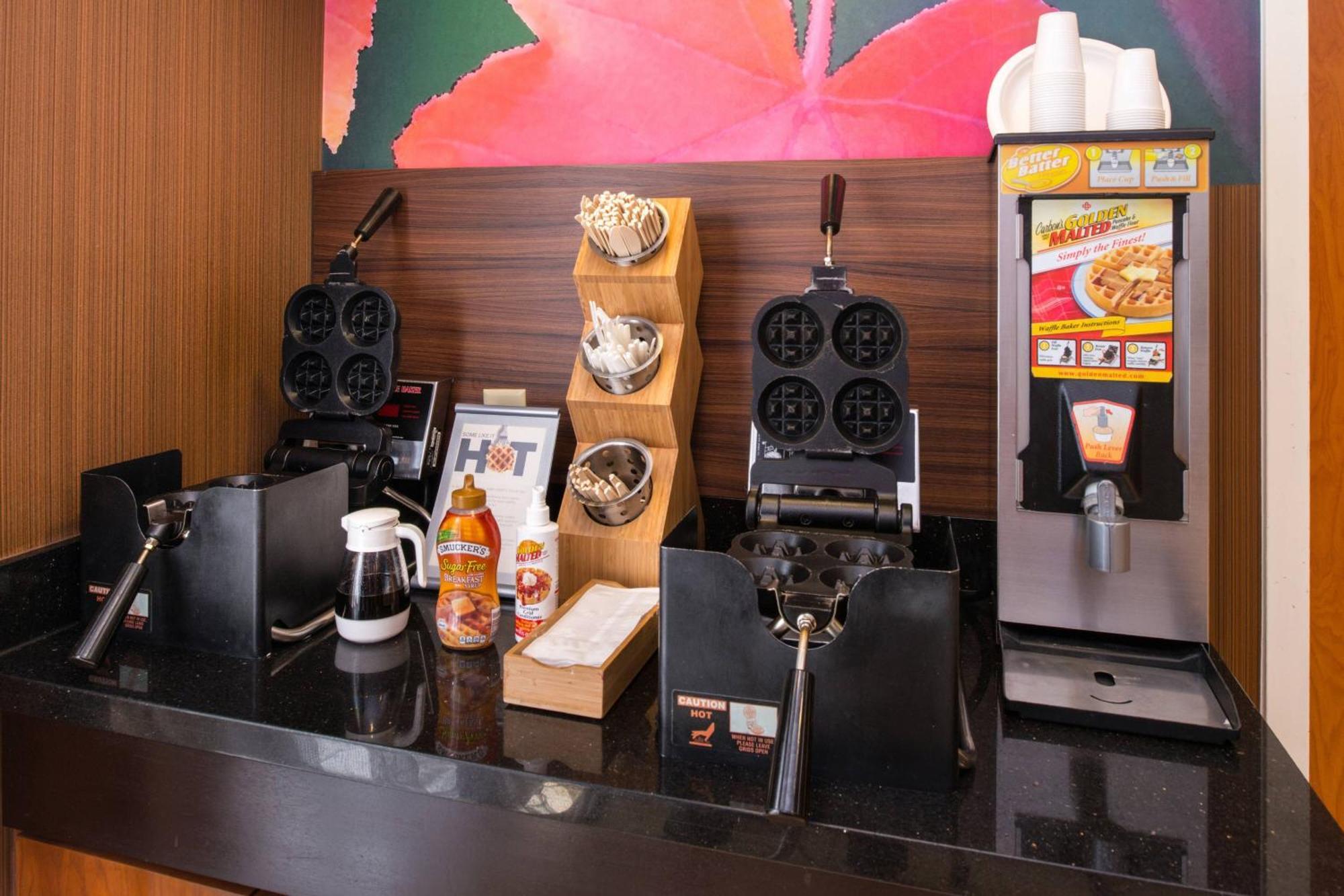 舍尔茨 圣安东尼奥东北/谢茨/伦道夫空军基地费尔菲尔德客栈酒店 外观 照片